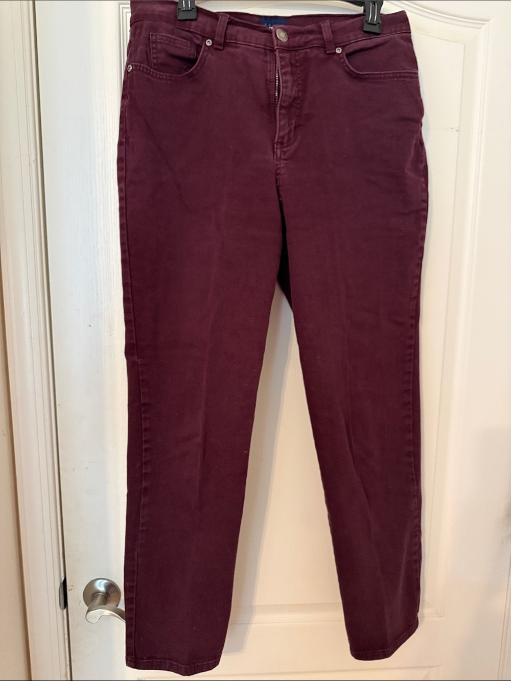 Women’s Burgundy Stretch Straight Jeans